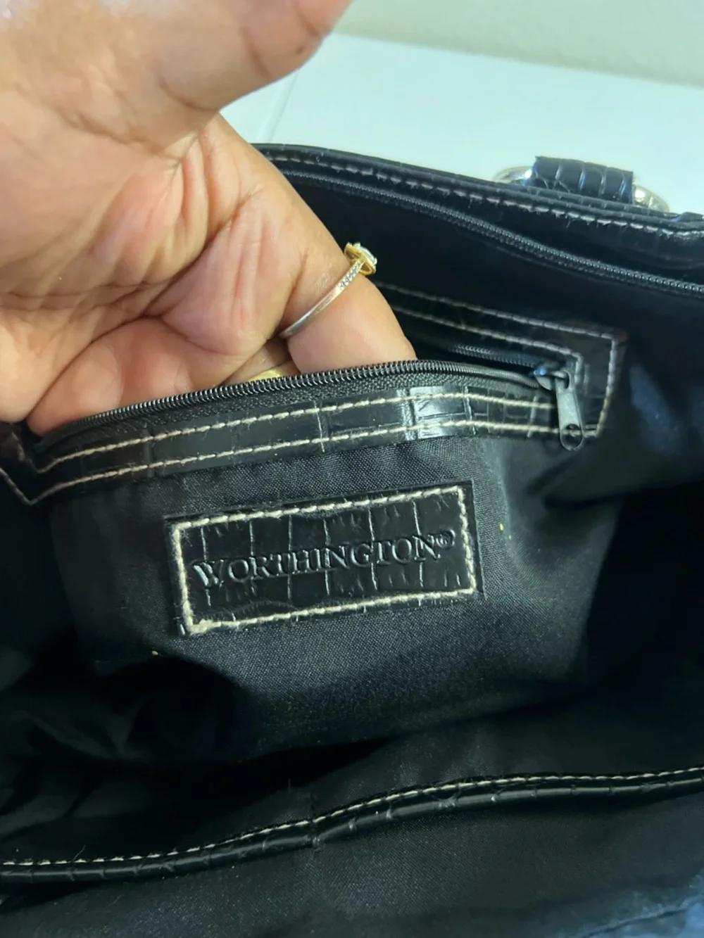 Vintage Worthington black crocodile-embossed Rectangle purse tote bag Y2K - Picture 6 of 12